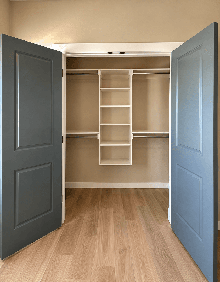 Lawton House: 309 NW Arlington Ave Unit 2