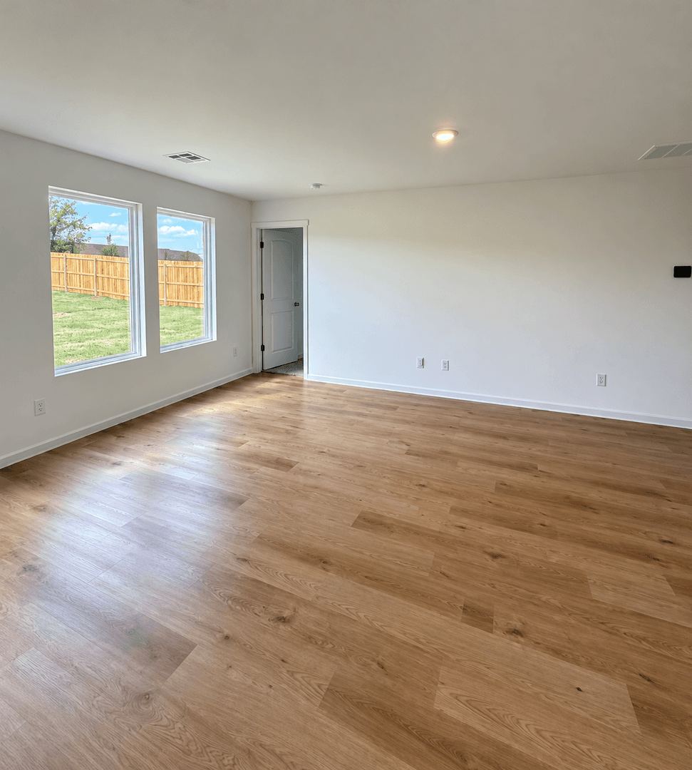 Yukon House: 2149 Cedar Creek Ave,
