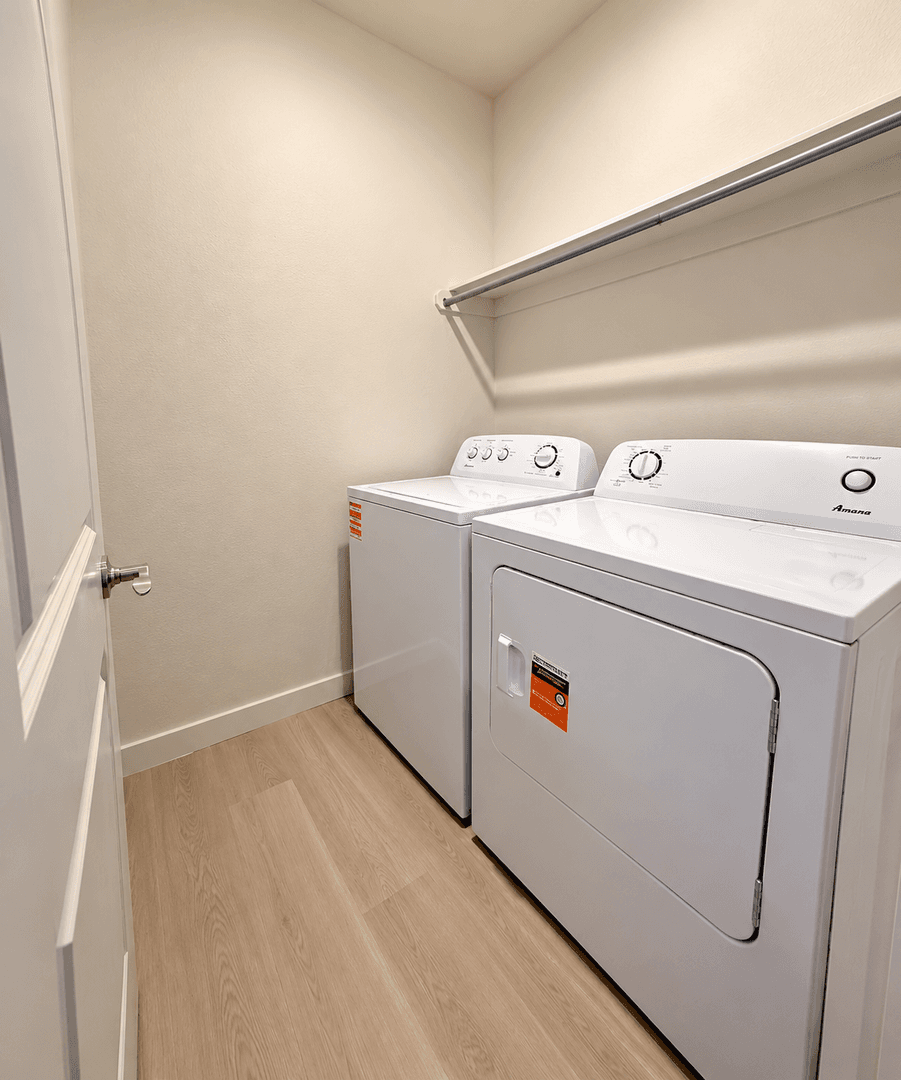 Lawton House: 2123 SW McKinley Ave Unit 2