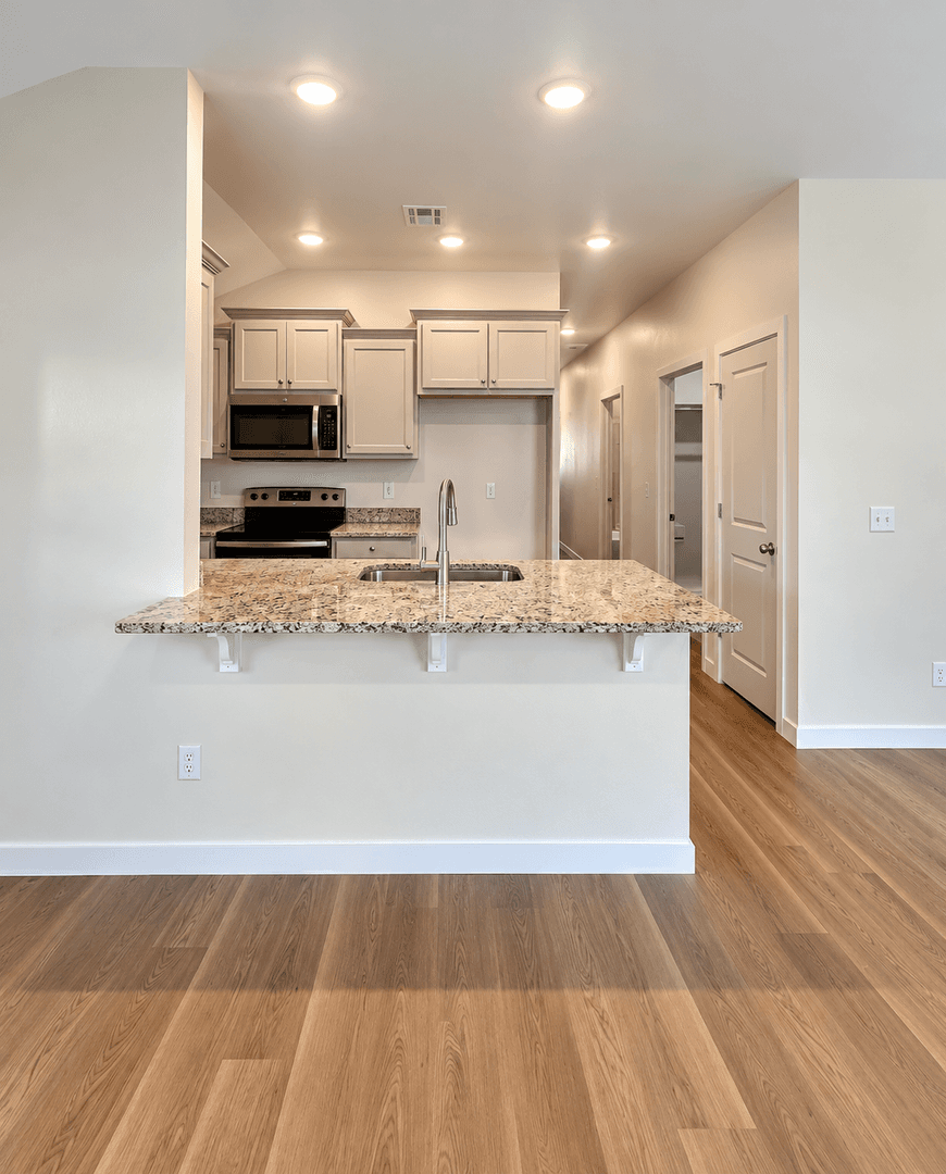 Lawton House: 2106 Charles Whitlow Ave