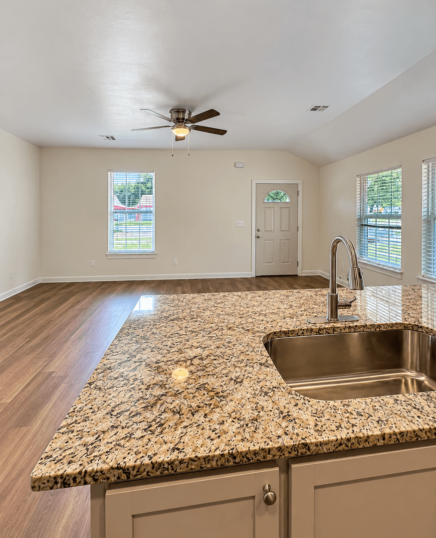 Lawton House: 2106 Charles Whitlow Ave