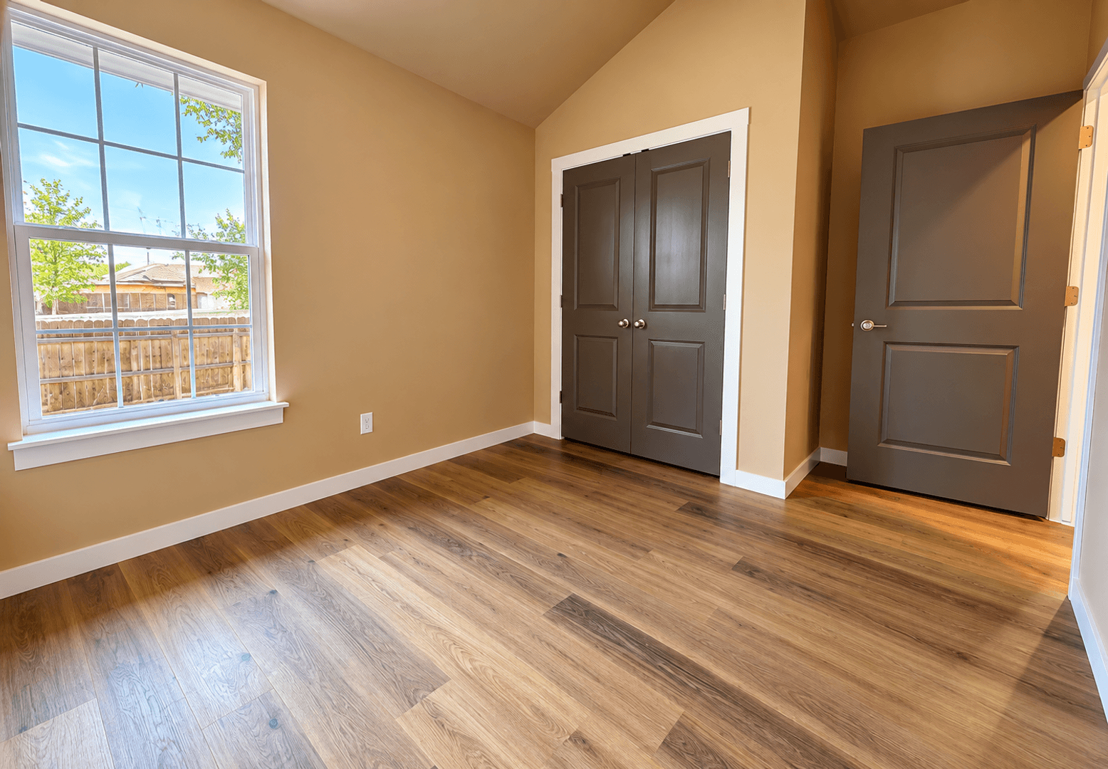 Lawton House: 2008 SW B Ave Unit 2
