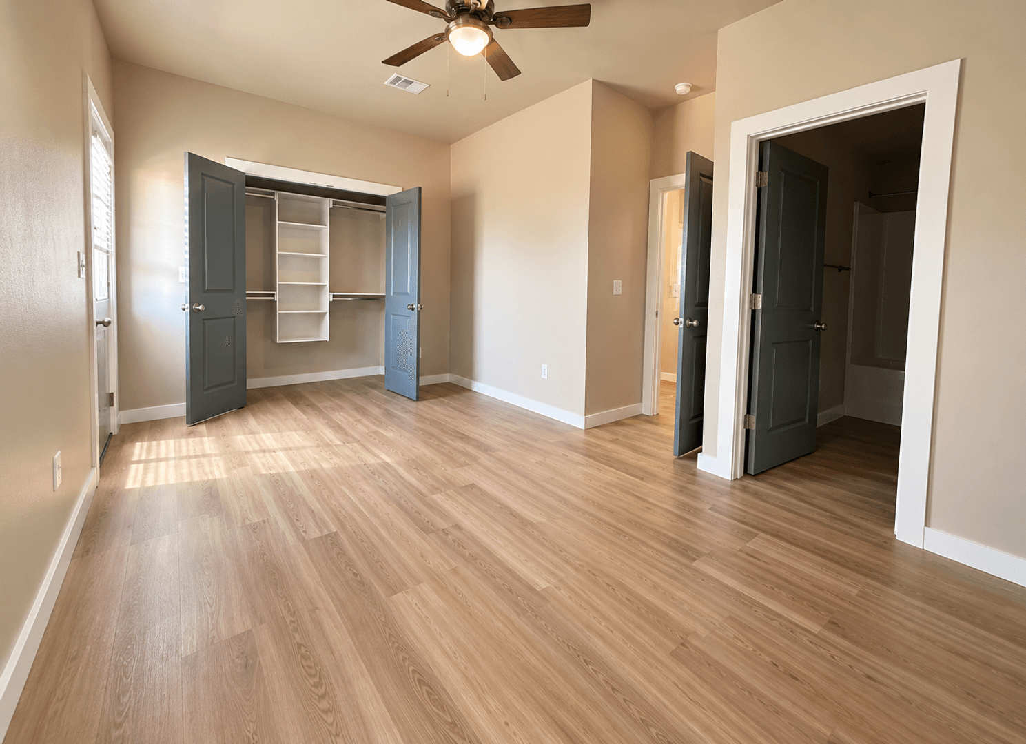 Lawton House: 309 NW Arlington Ave Unit 2