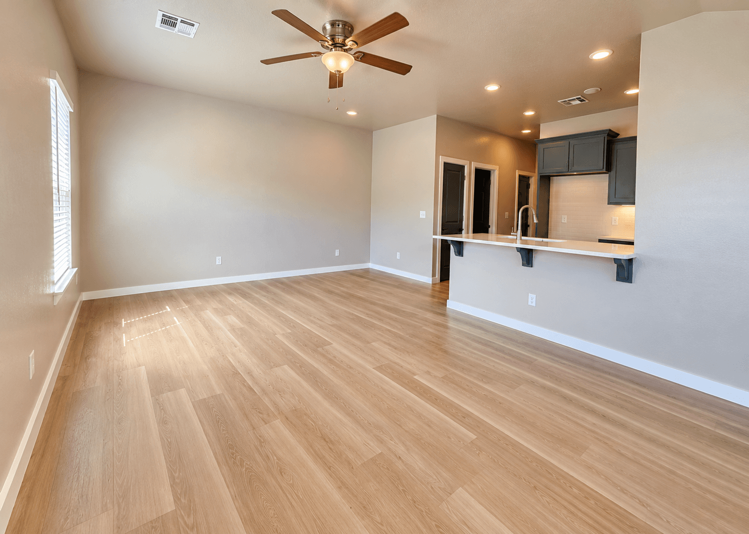 Lawton House: 309 NW Arlington Ave Unit 2