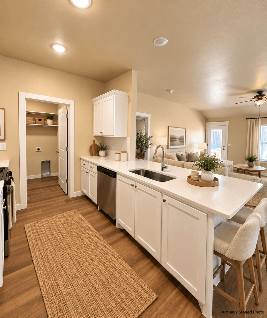 Guthrie House: 1619 Highland Loop