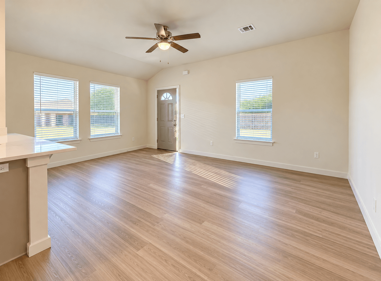 Lawton House: 203 SW 17th St. Unit 1