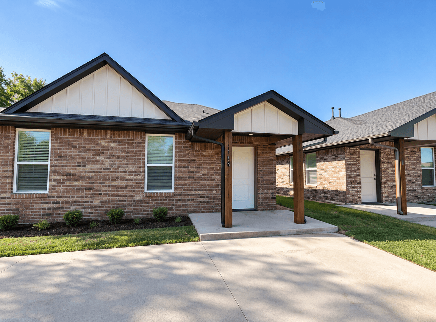 Oklahoma City House: 324 NW 122nd St