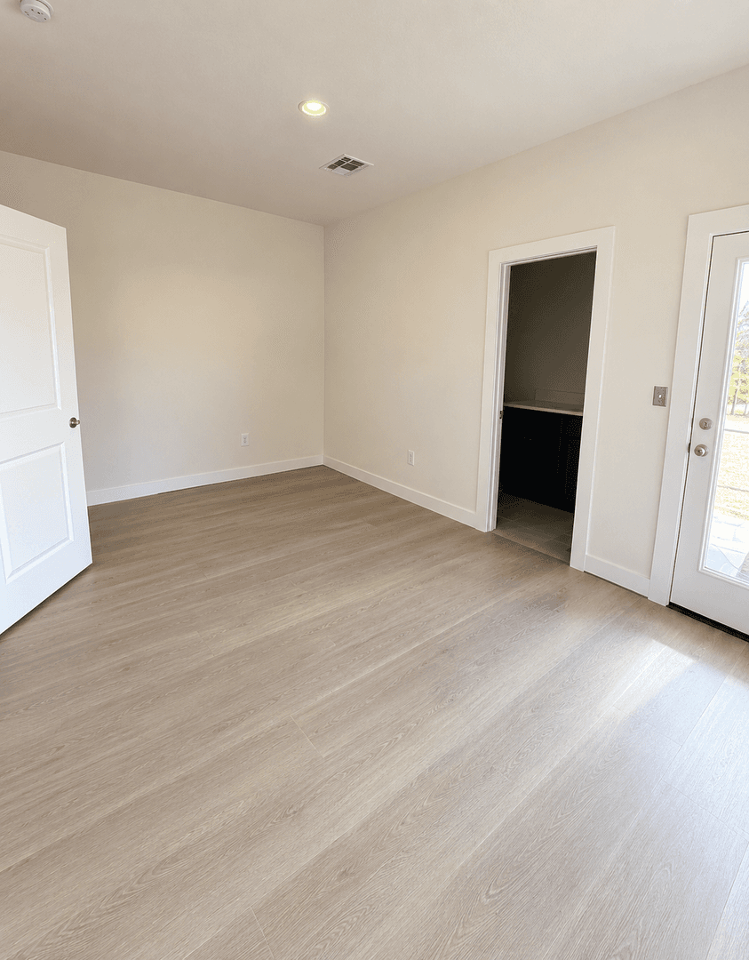 Chickasha House: 3308 S 23rd St