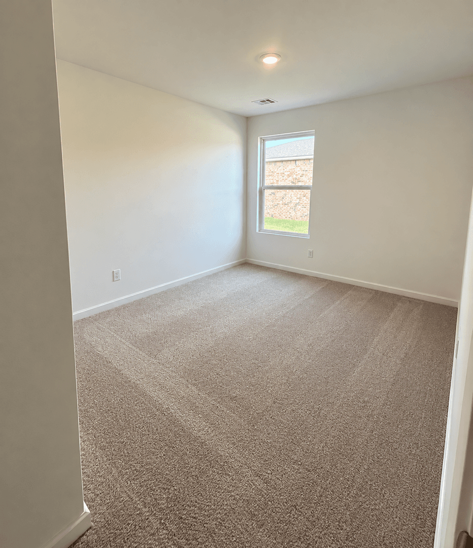 Yukon House: 2149 Cedar Creek Ave,