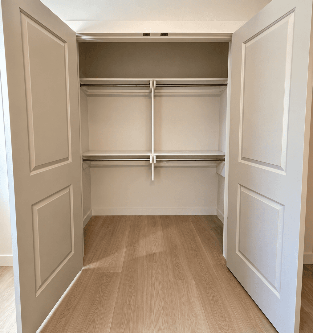Lawton House: 203 SW 17th St. Unit 1