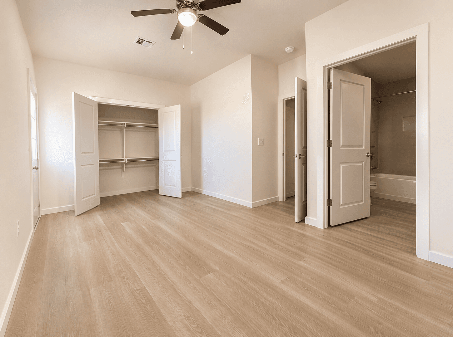 Lawton House: 2123 SW McKinley Ave Unit 2