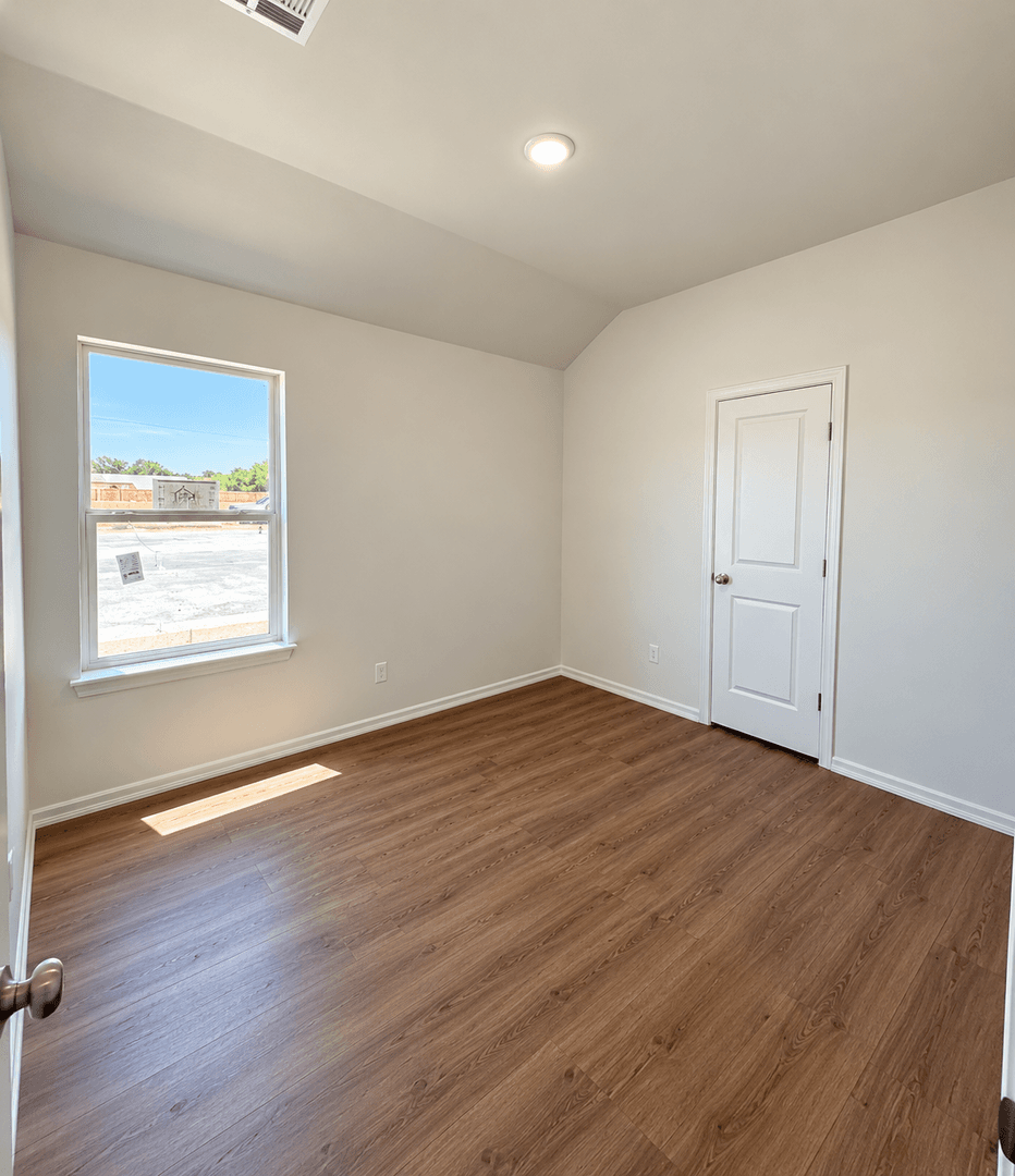Yukon House: 10612 SW 16th Terrace