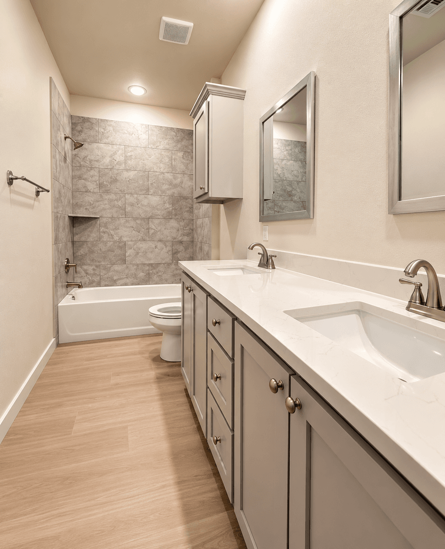 Lawton House: 2123 SW McKinley Ave Unit 2