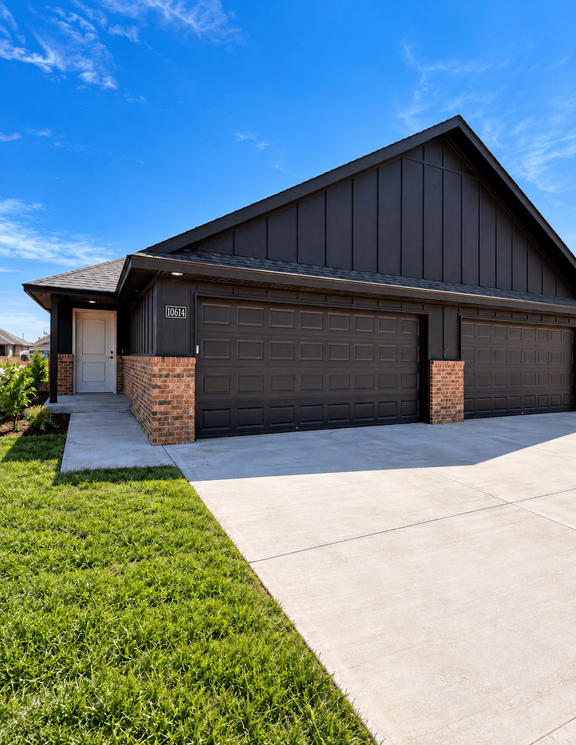 Yukon House: 10614 SW 16th Terrace