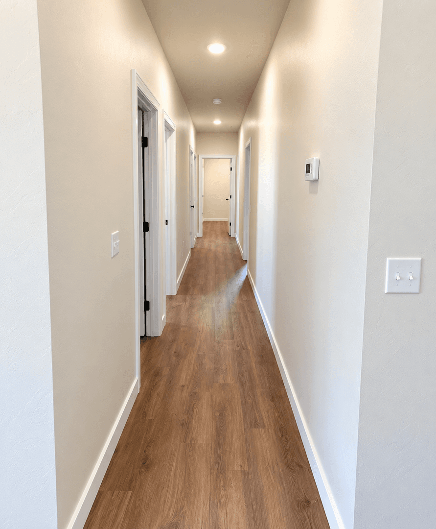 Yukon House: 10612 SW 16th Terrace