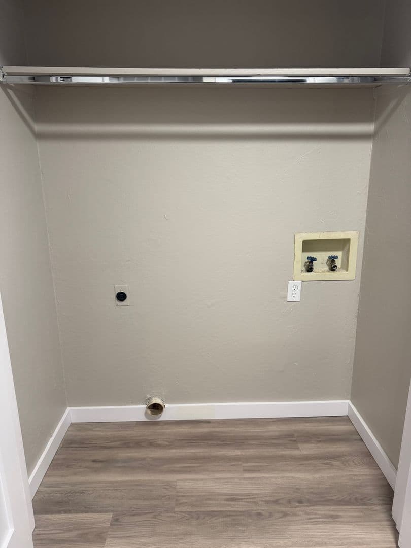 Ada Apartment: 2601 Arlington st