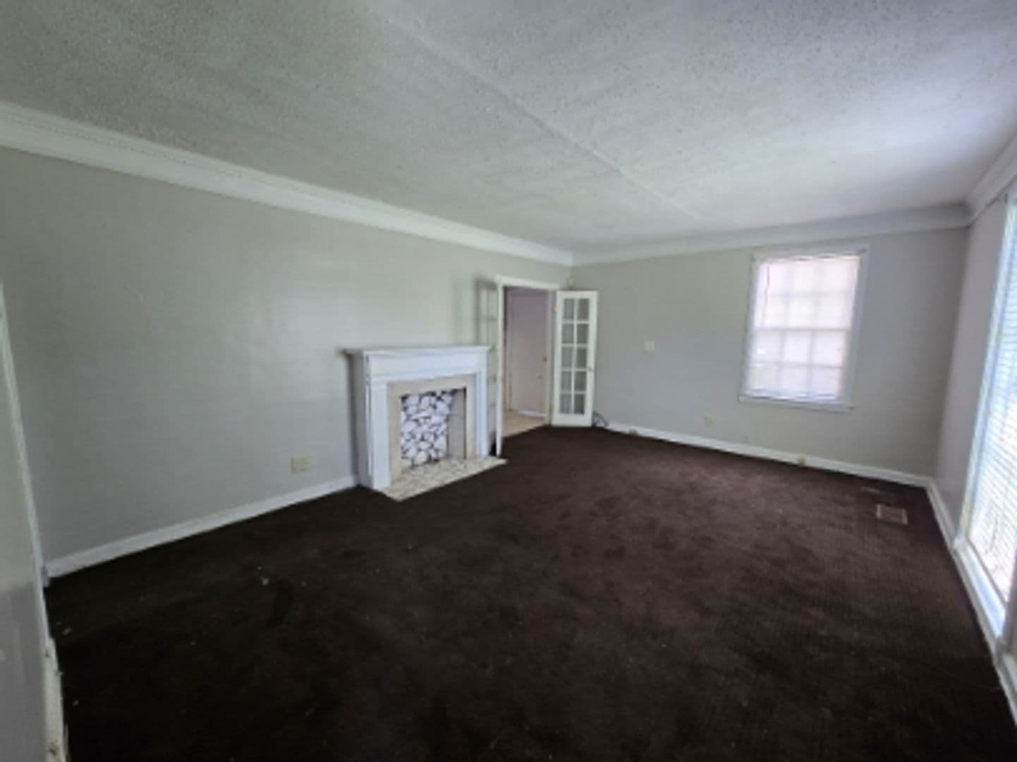 Montgomery Apartment: 139 Mount Vernon Drive