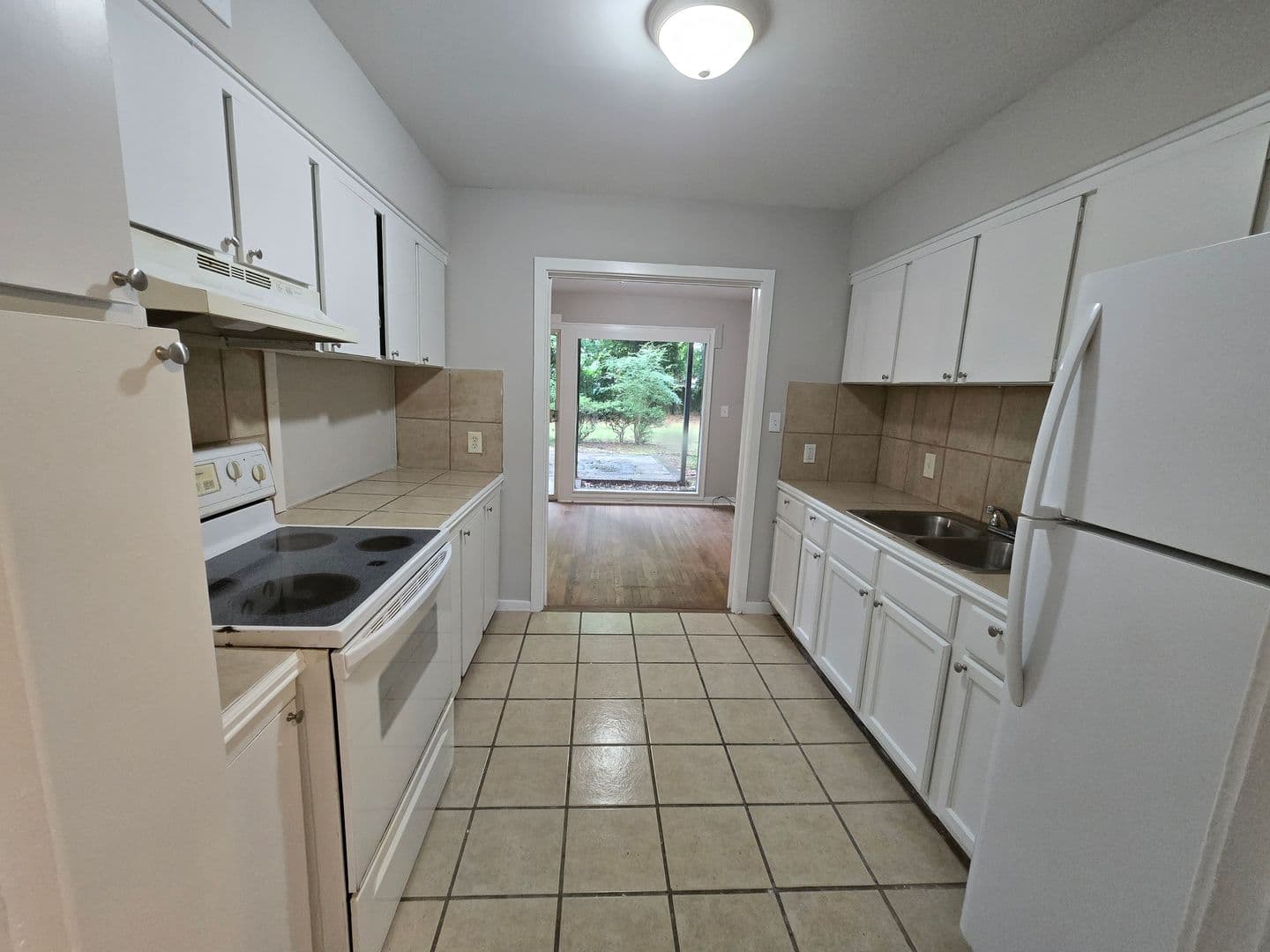 Montgomery Apartment: 3701 Wesley Drive