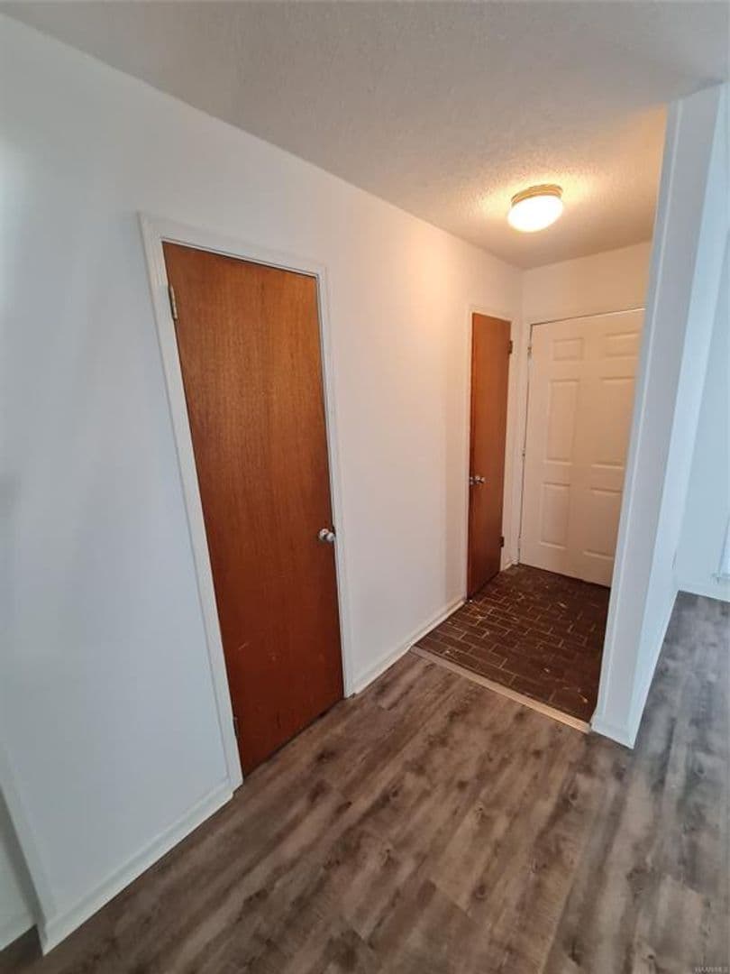Montgomery Townhome: 2136 Rexford Road