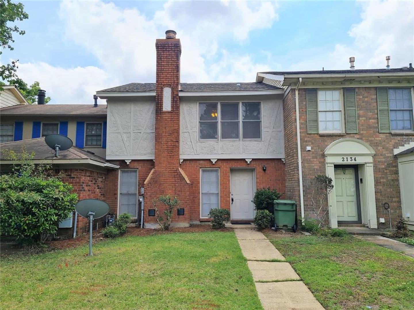 Montgomery Townhome: 2136 Rexford Road
