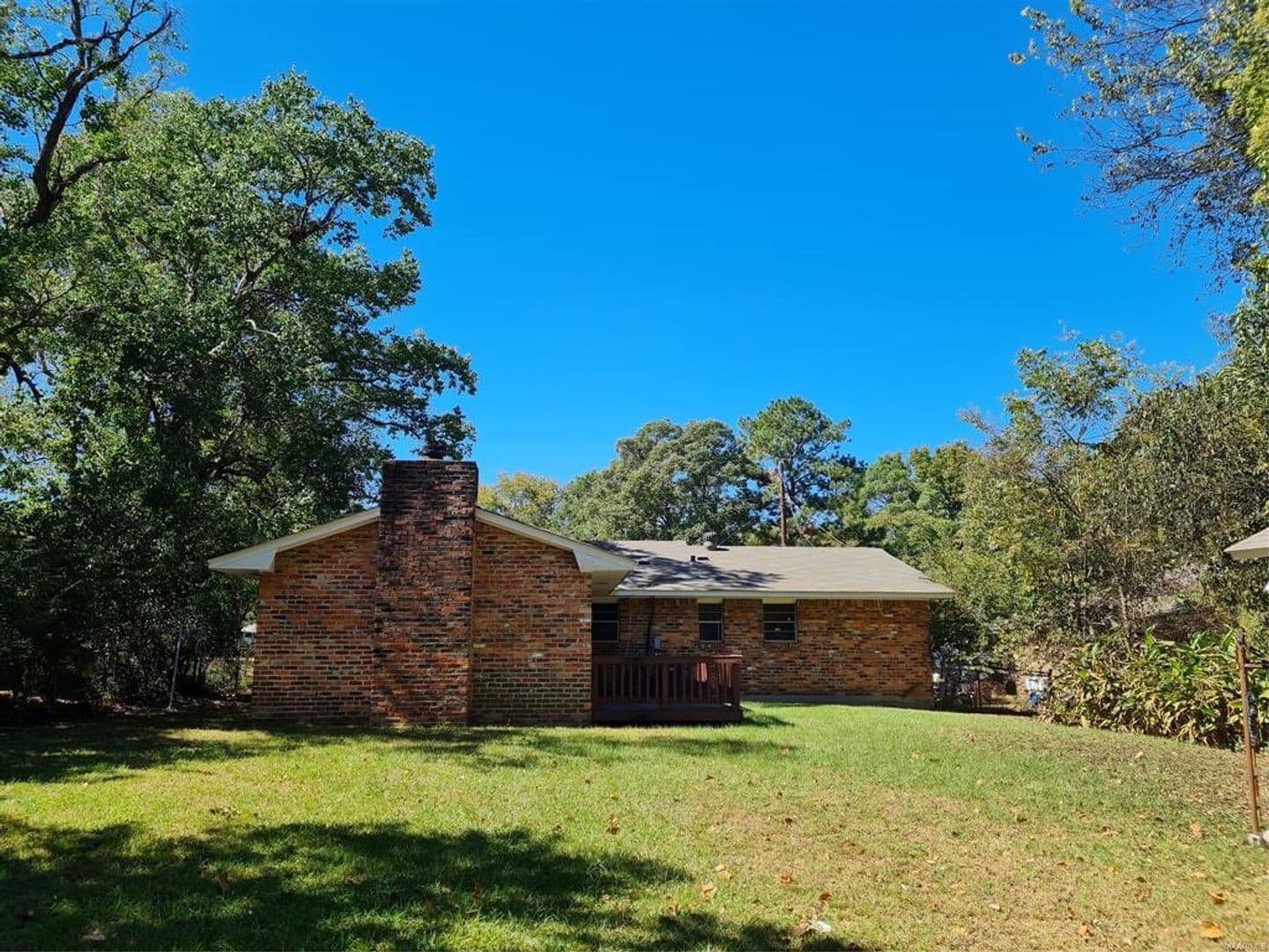 Montgomery House: 616 Fieldbrook Court - 1