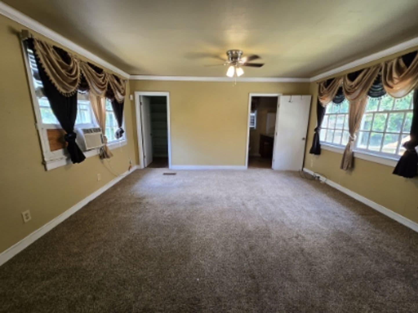 Montgomery Apartment: 139 Mount Vernon Drive