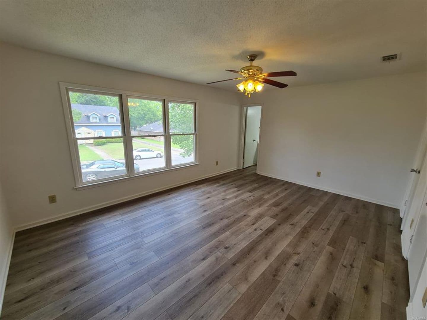 Montgomery Townhome: 2136 Rexford Road