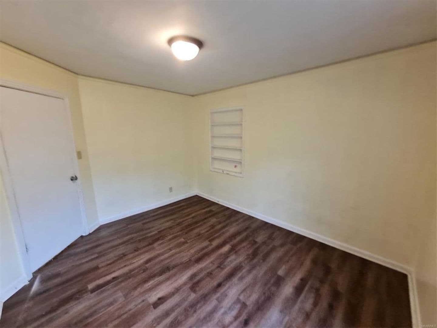 Montgomery House: 1220 Lynwood Drive