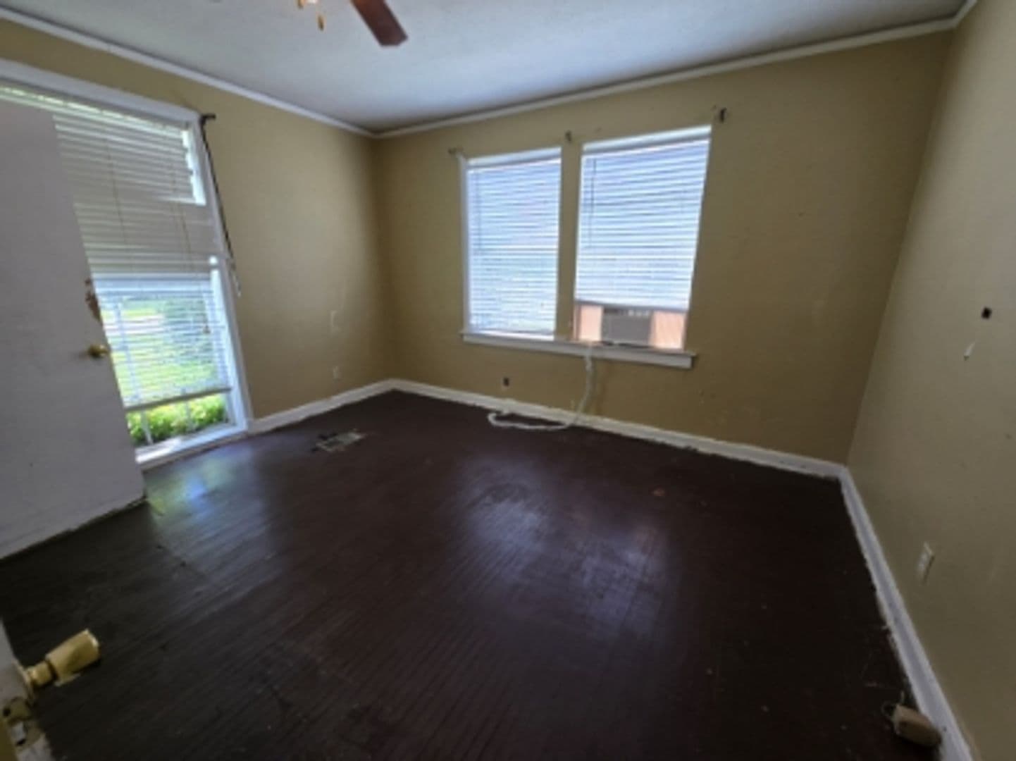 Montgomery Apartment: 139 Mount Vernon Drive