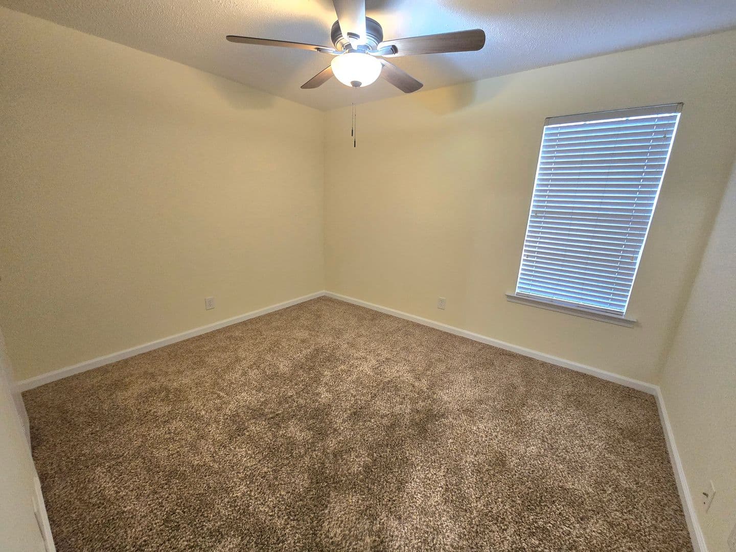Prattville House: 708 Old Creek Rd