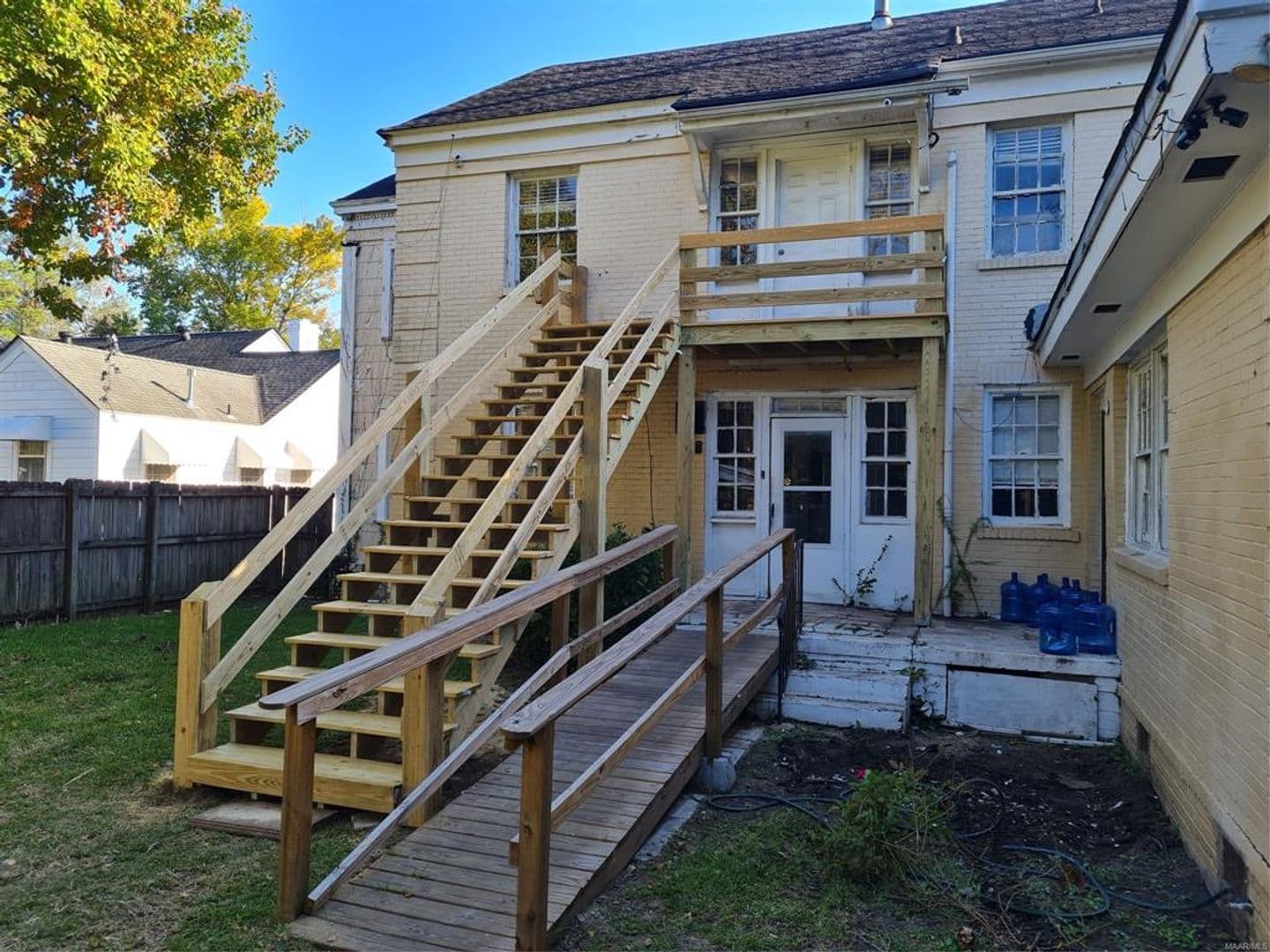 Montgomery Apartment: 139 Mount Vernon Drive