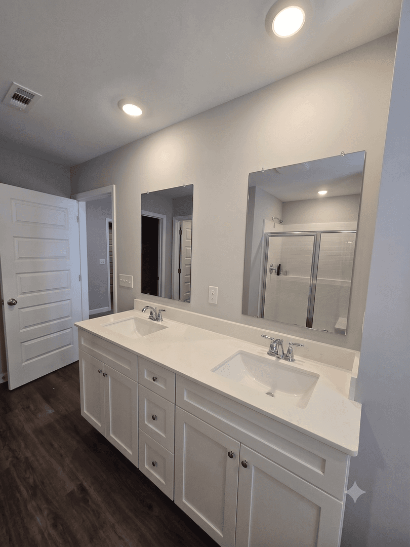 Prattville House: 1010 Garden Lane