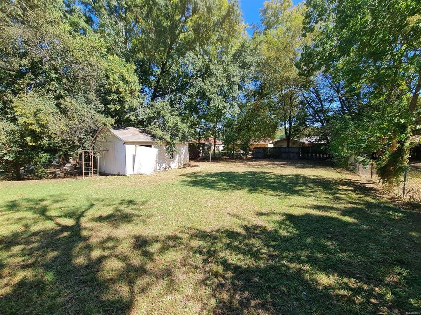 Montgomery House: 616 Fieldbrook Court - 1