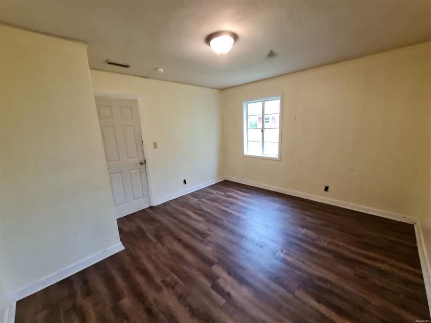 Montgomery House: 1220 Lynwood Drive