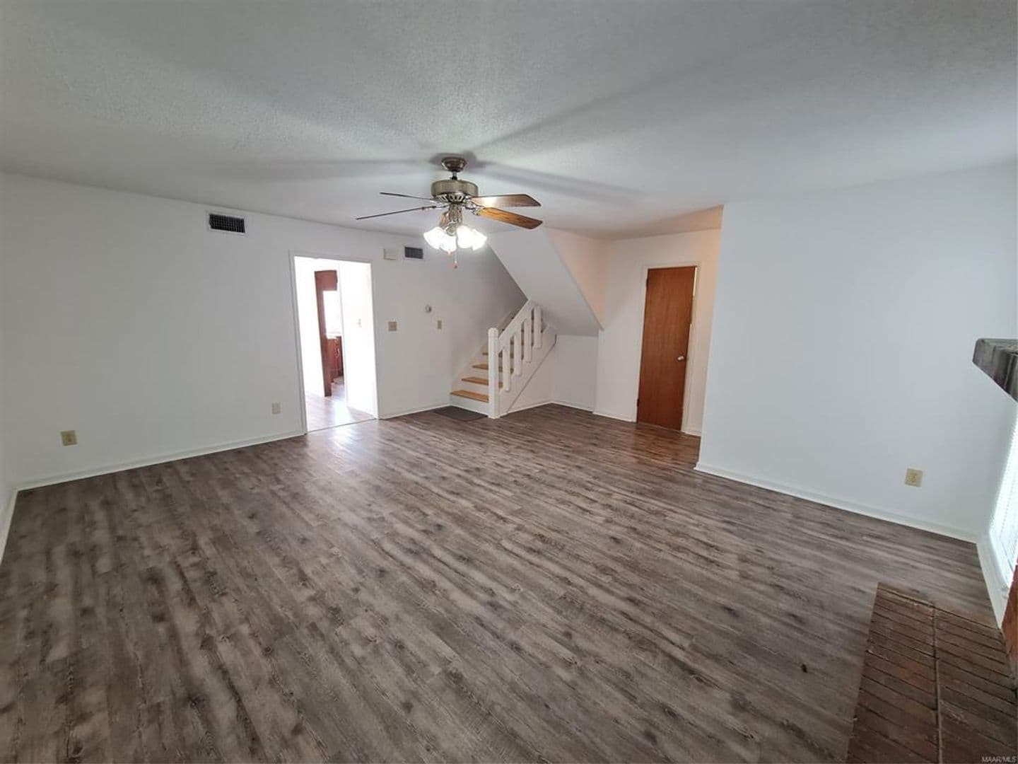Montgomery Townhome: 2136 Rexford Road