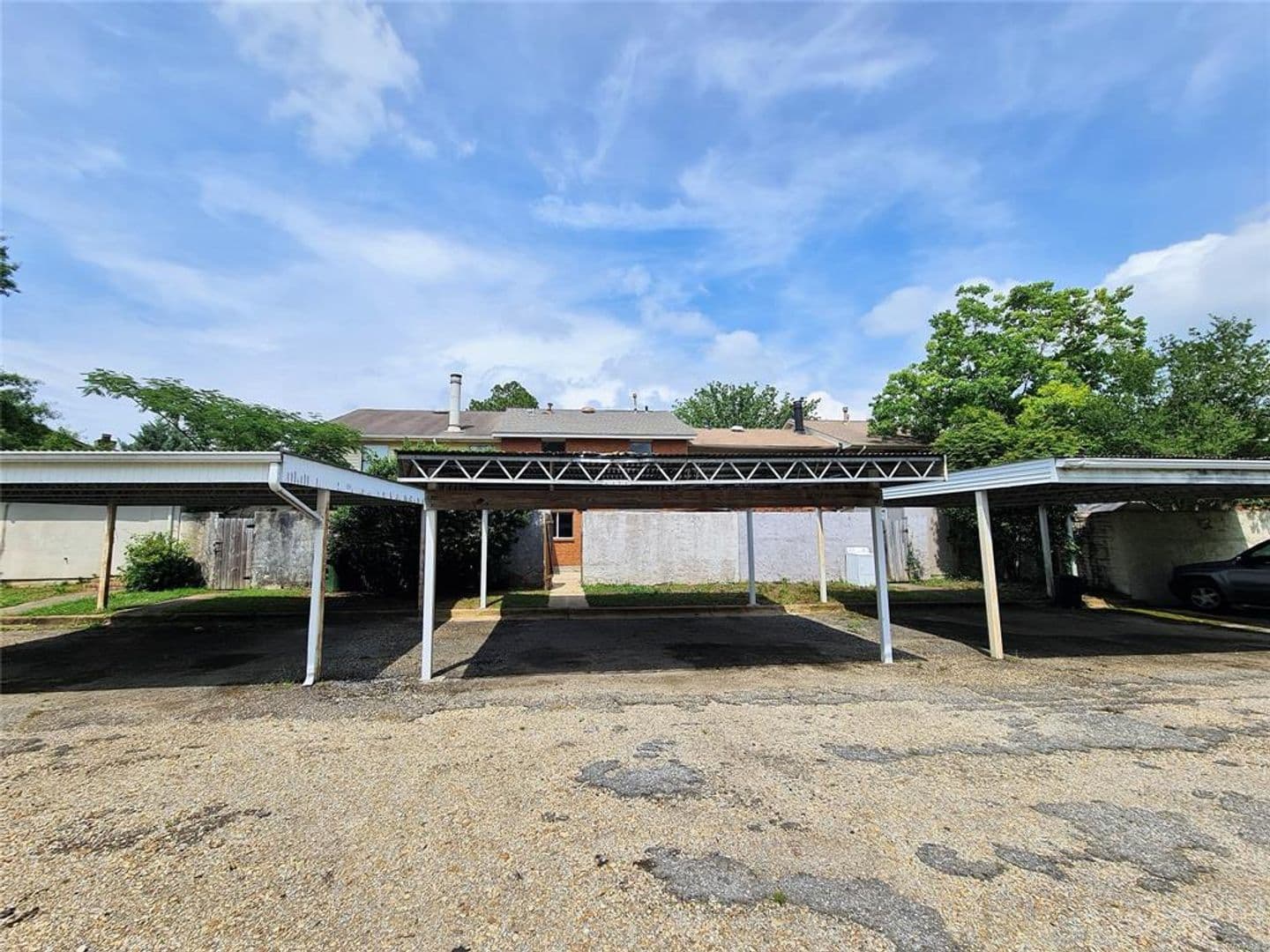 Montgomery Townhome: 2136 Rexford Road