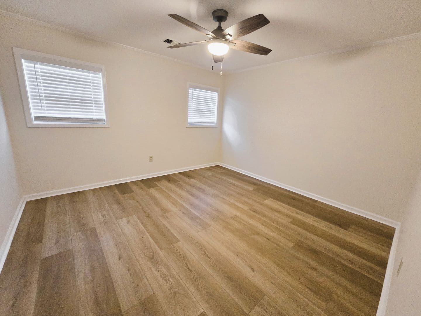 Montgomery House: 6212 Henley Way