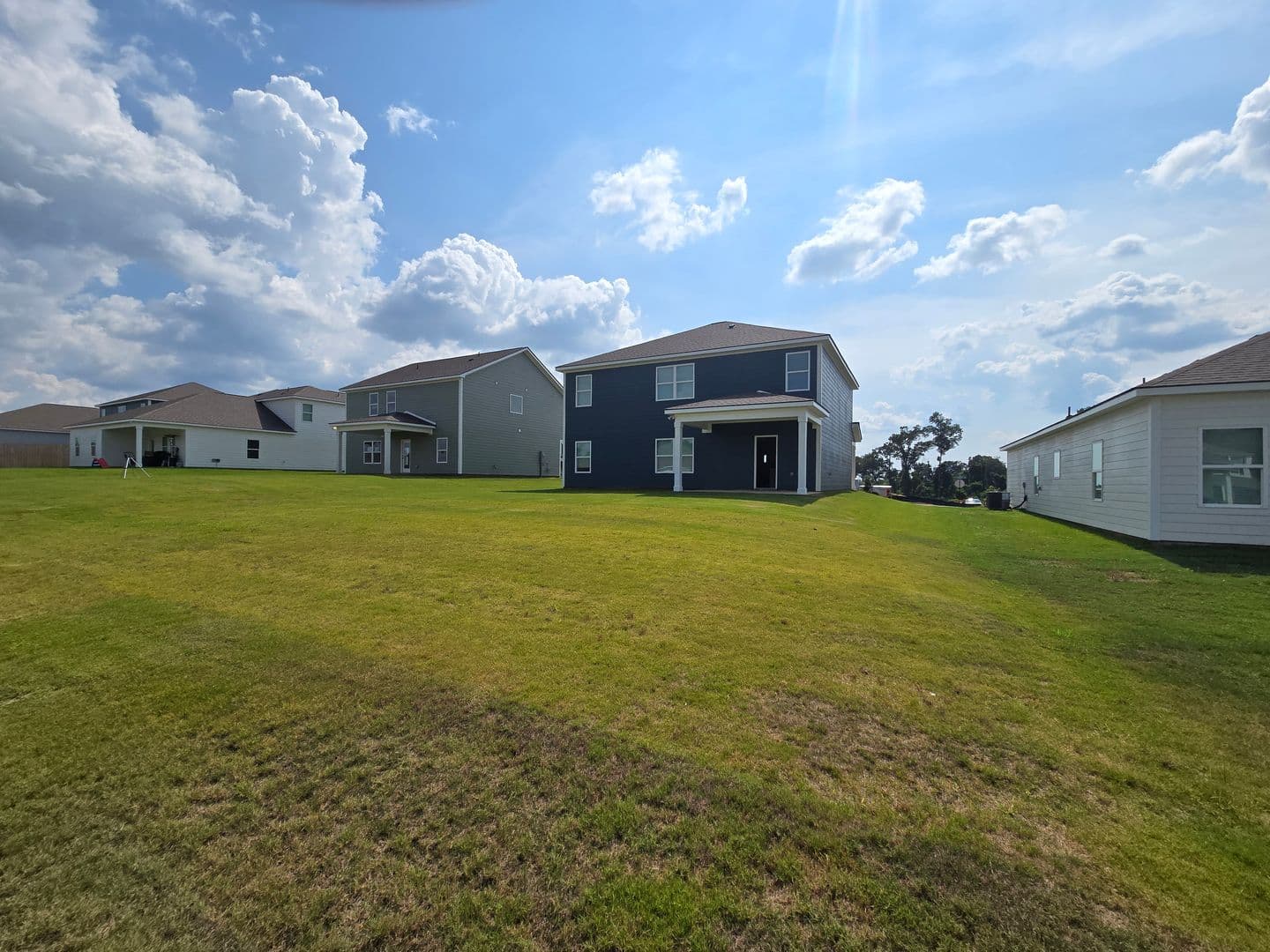 Prattville House: 1010 Garden Lane
