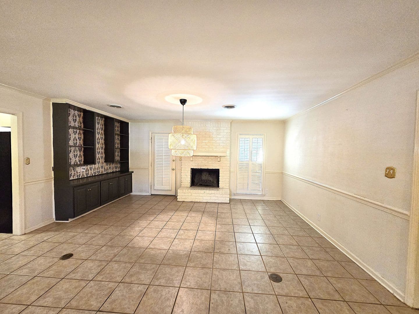 Montgomery House: 1726 Fairforest Dr