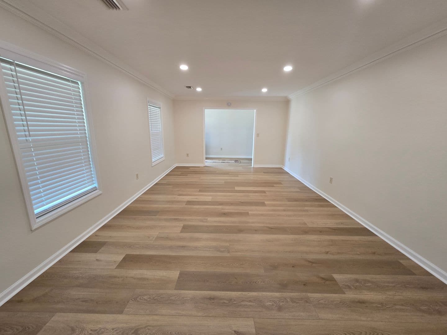 Montgomery House: 6212 Henley Way