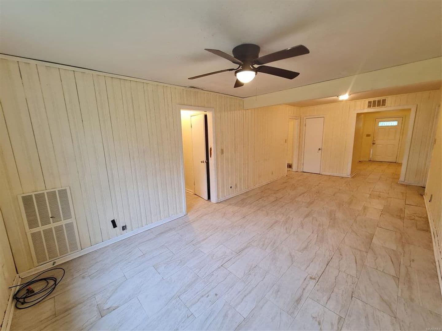 Montgomery House: 1220 Lynwood Drive
