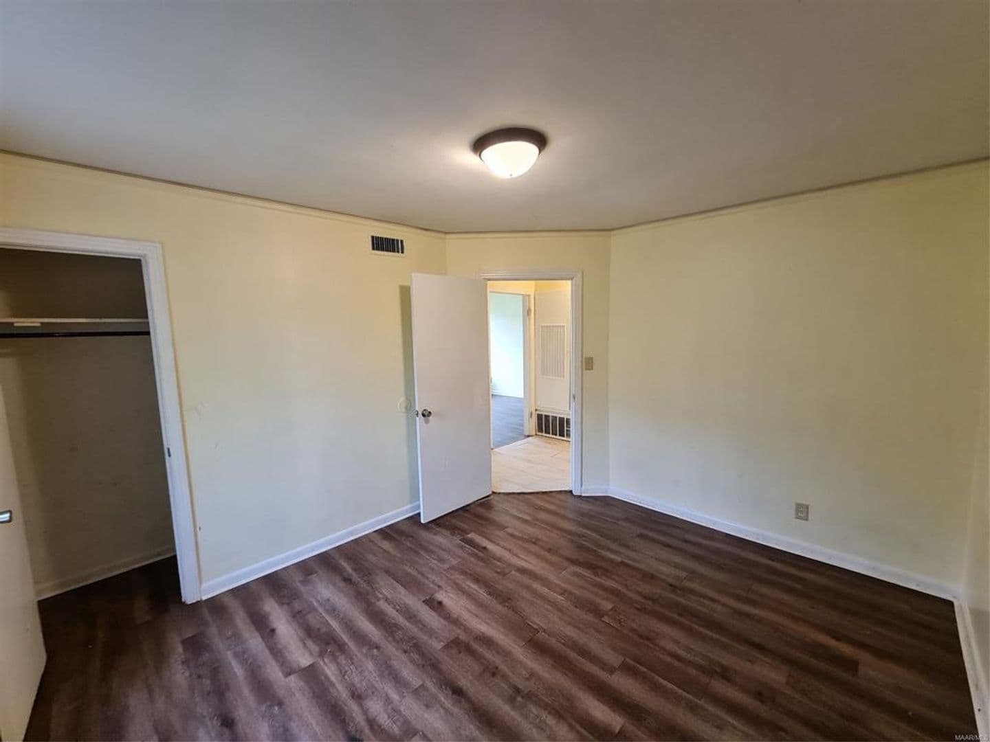 Montgomery House: 1220 Lynwood Drive