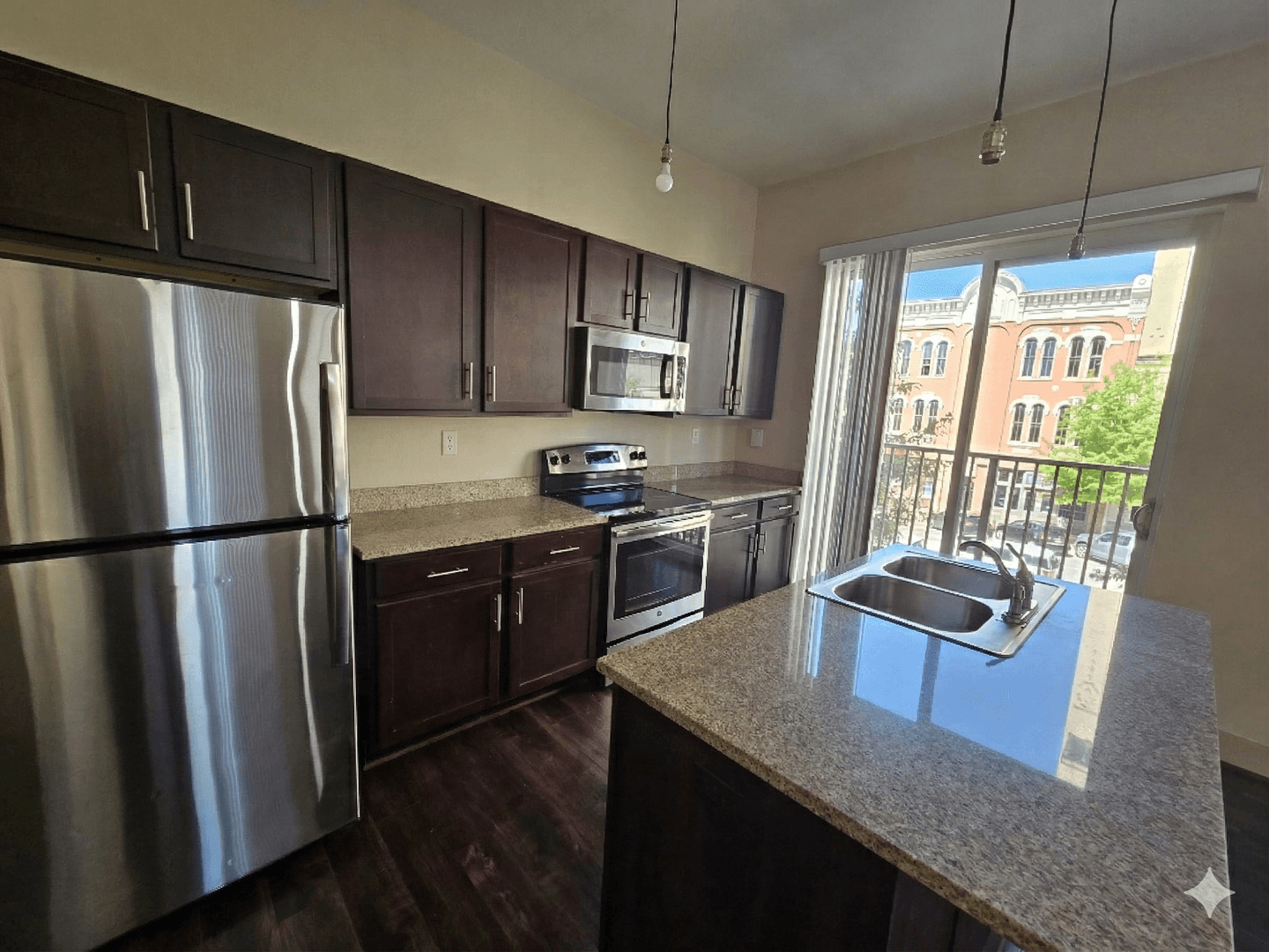 Montgomery Apartment: 79 Commerce St - Apartment 201