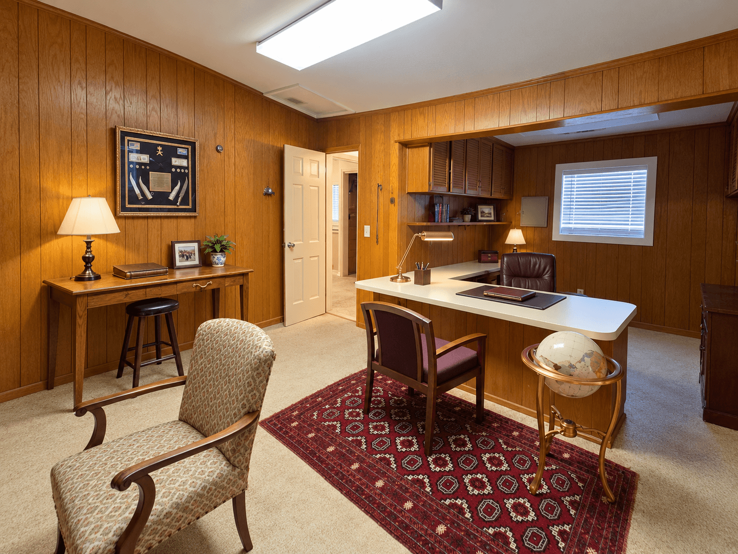 Montgomery House: 6212 Henley Way