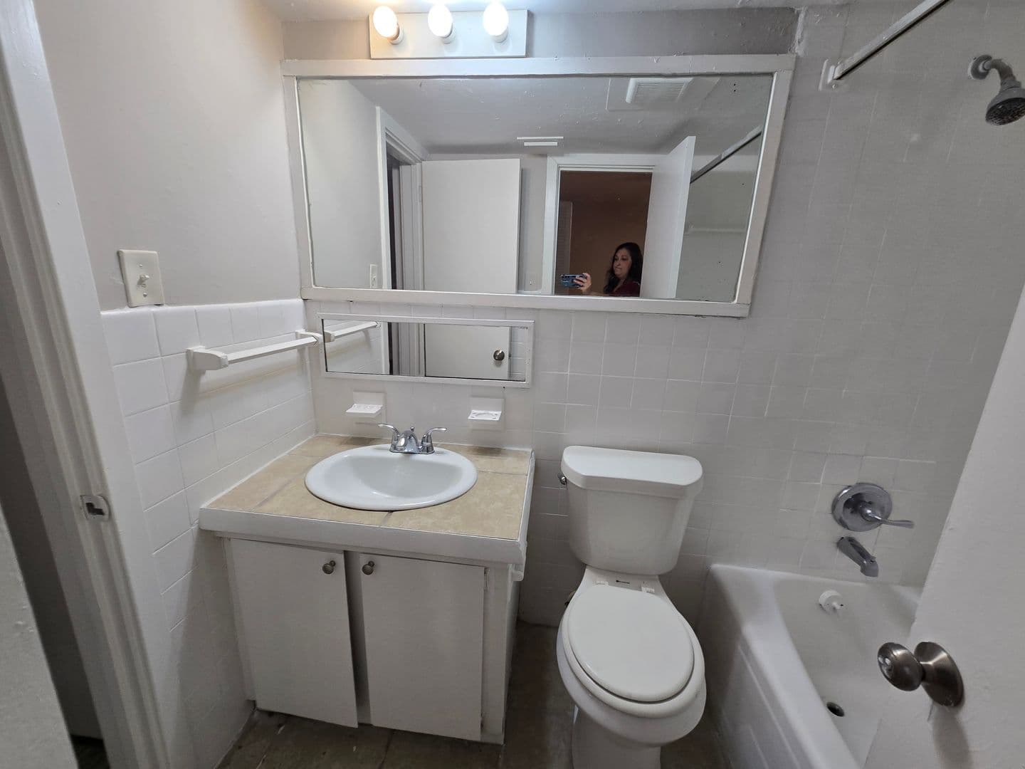 Montgomery Apartment: 3701 Wesley Drive