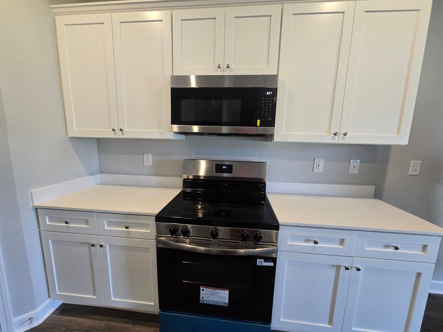 Prattville House: 1010 Garden Lane