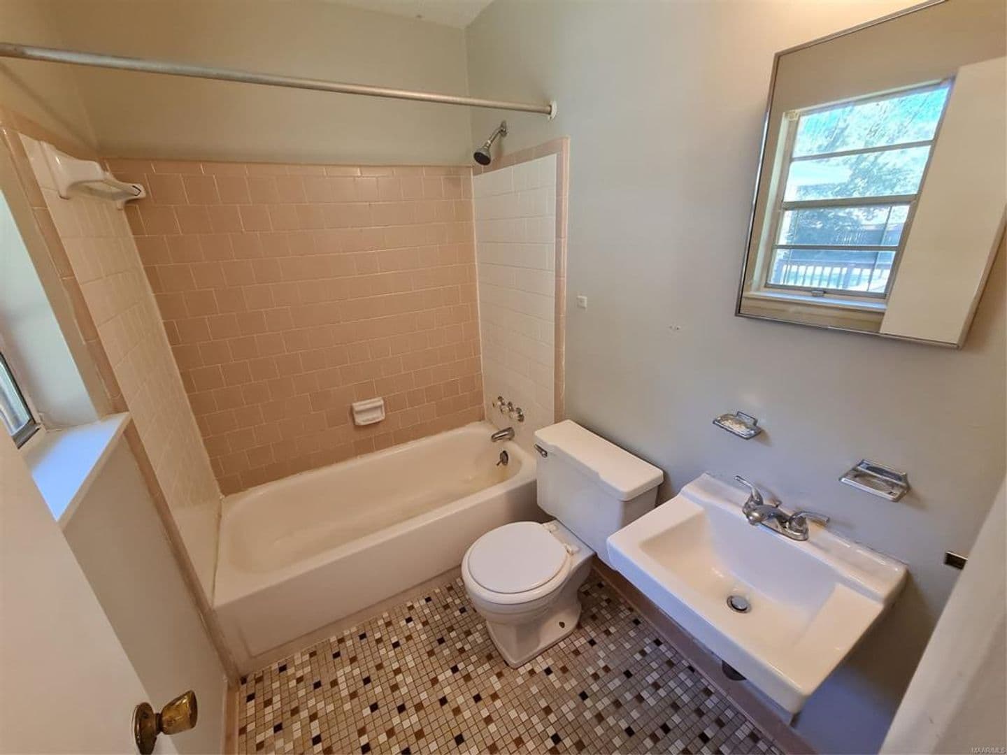 Montgomery House: 616 Fieldbrook Court - 1