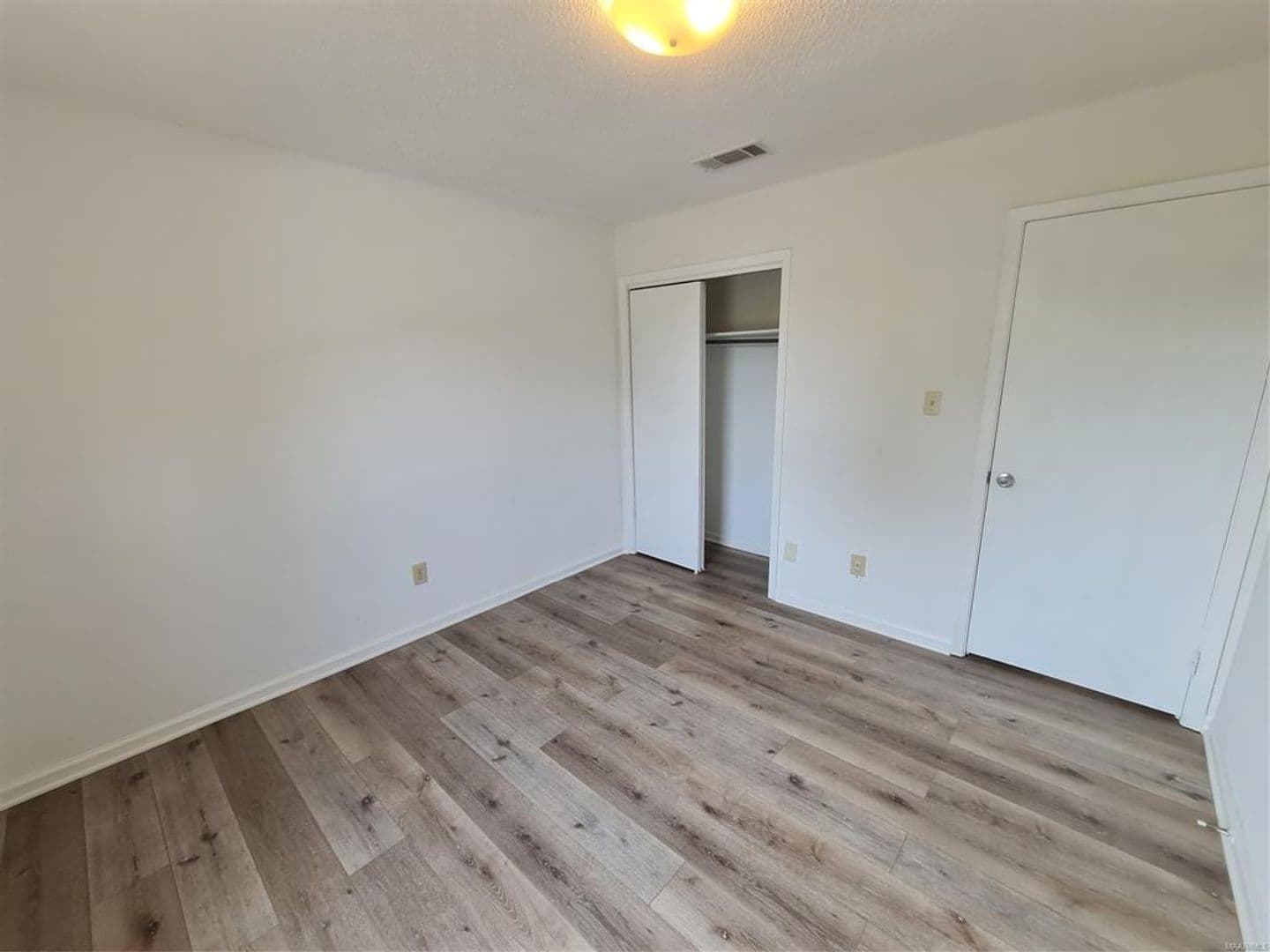 Montgomery Townhome: 2136 Rexford Road