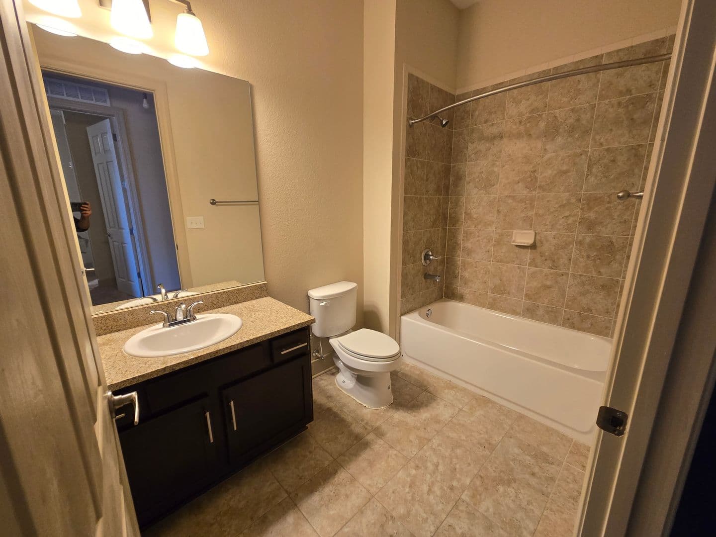 Montgomery Apartment: 79 Commerce St - Apartment 201