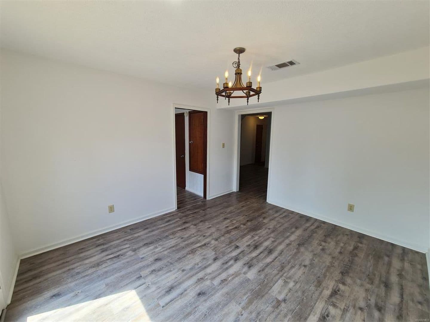 Montgomery Townhome: 2136 Rexford Road